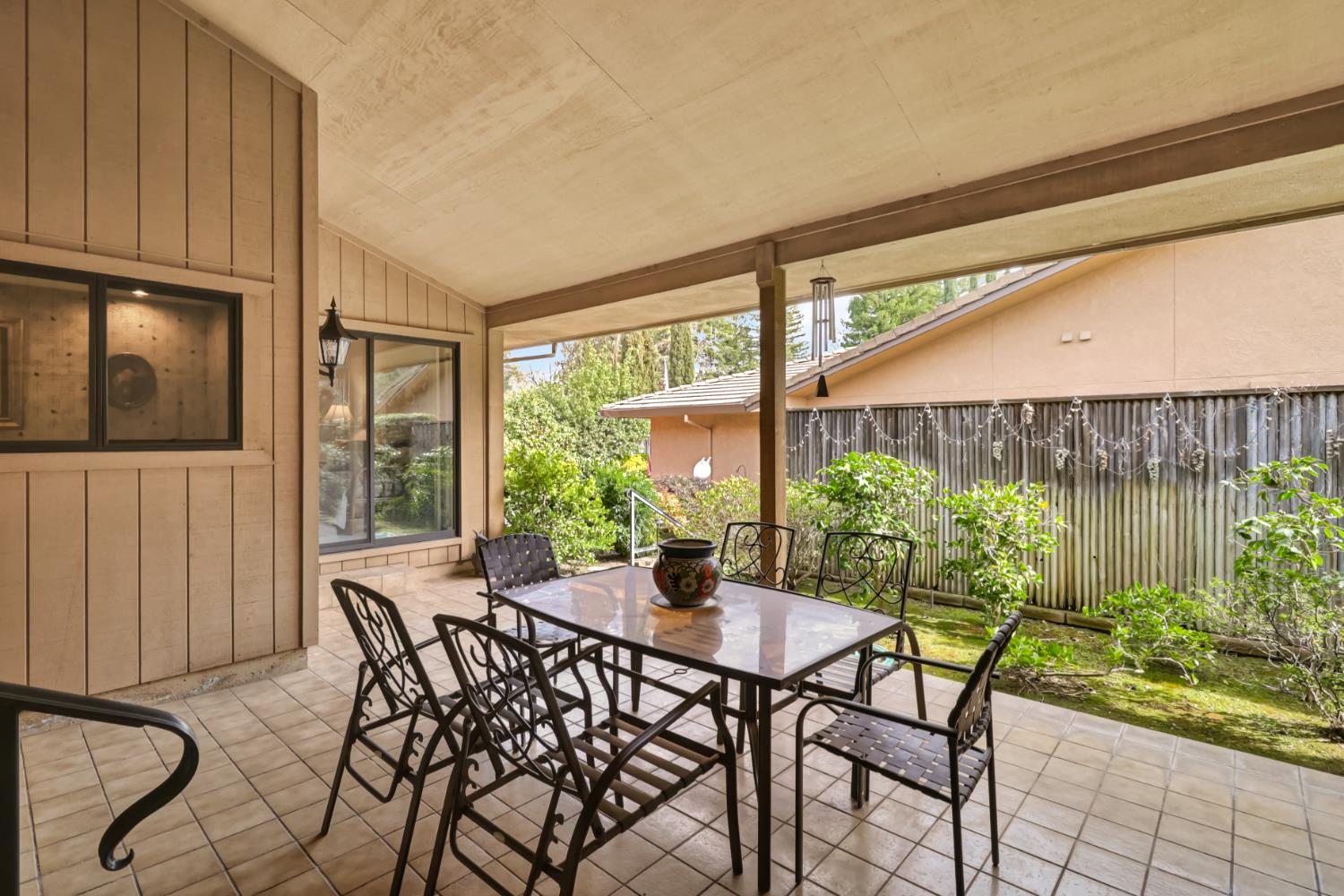 2812 Lacy Lane Sacramento, CA 95821 - Photo 25 of 76