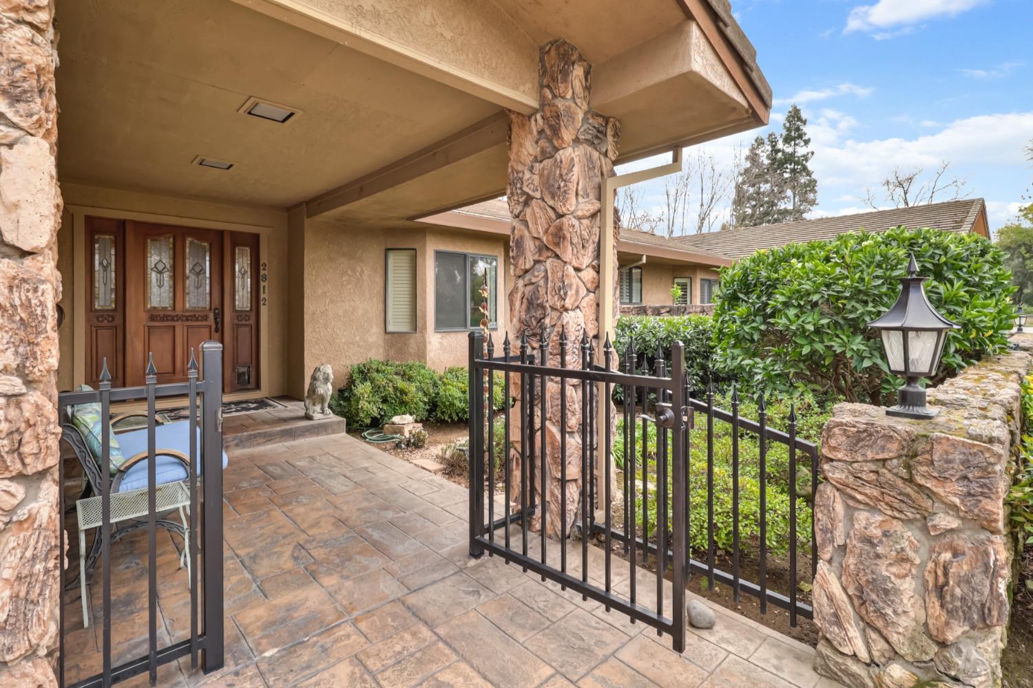 2812 Lacy Lane Sacramento, CA 95821 - Photo 32 of 76