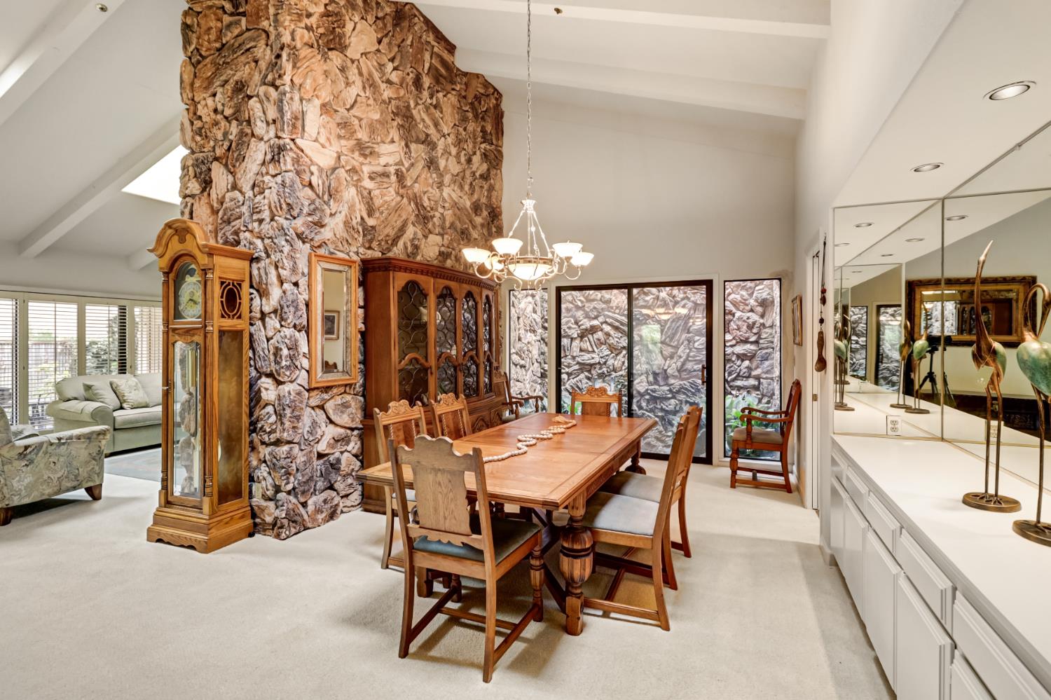 2812 Lacy Lane Sacramento, CA 95821 - Photo 39 of 76