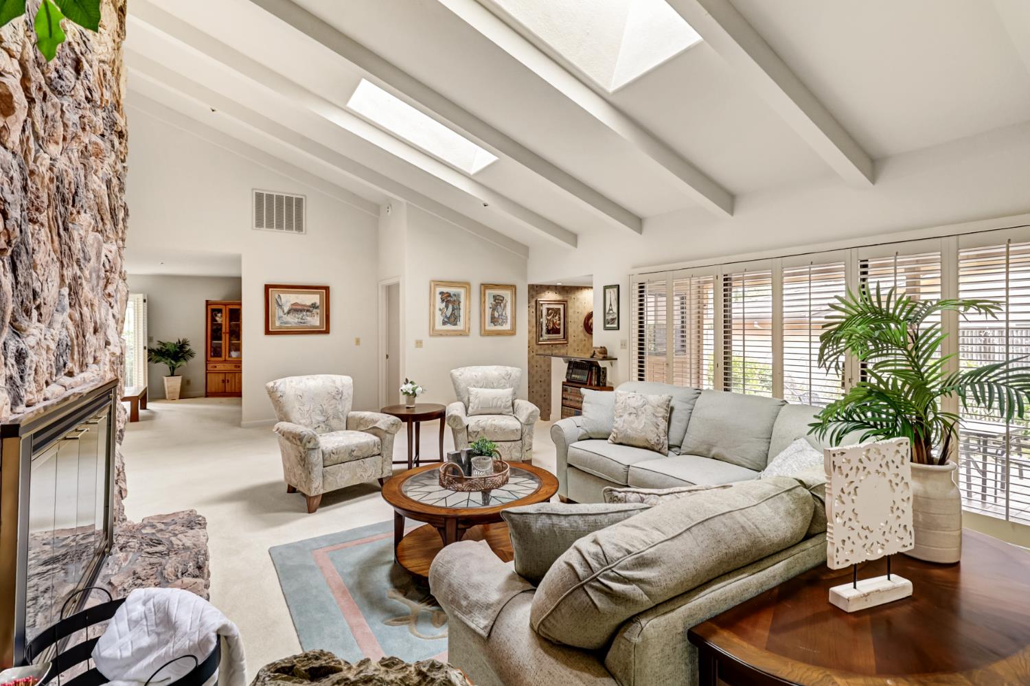 2812 Lacy Lane Sacramento, CA 95821 - Photo 43 of 76