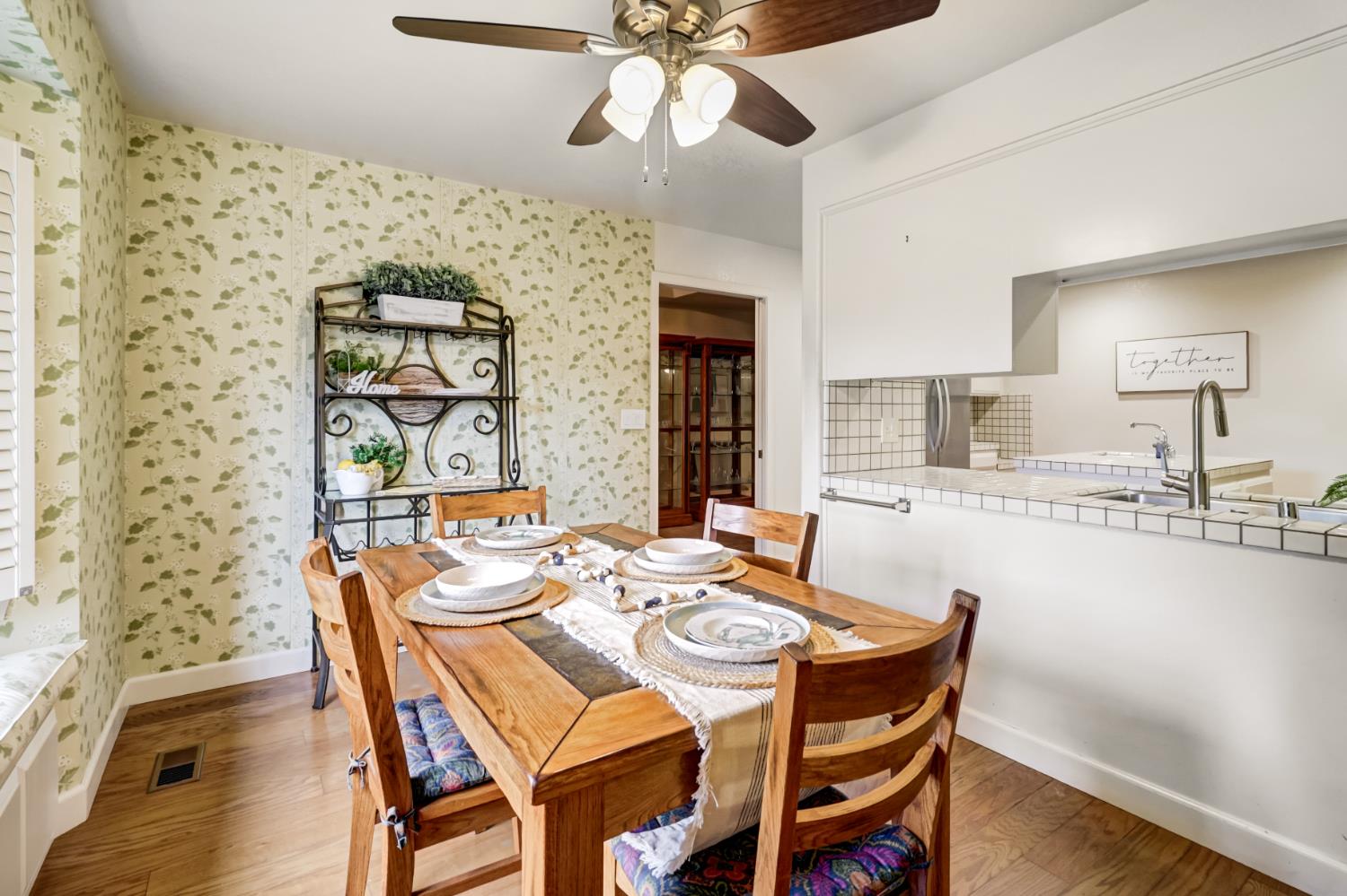 2812 Lacy Lane Sacramento, CA 95821 - Photo 54 of 76