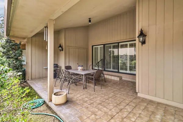 $629,000 | 2812 Lacy Lane, Sacramento, CA 95821