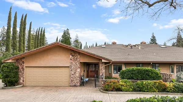 $629,000 | 2812 Lacy Lane, Sacramento, CA 95821