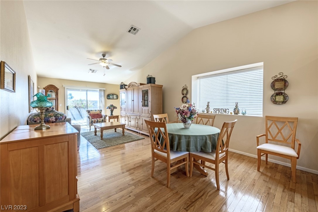 4461 Ranch Foreman Road North Las Vegas, NV 89032 - Photo 3 of 20