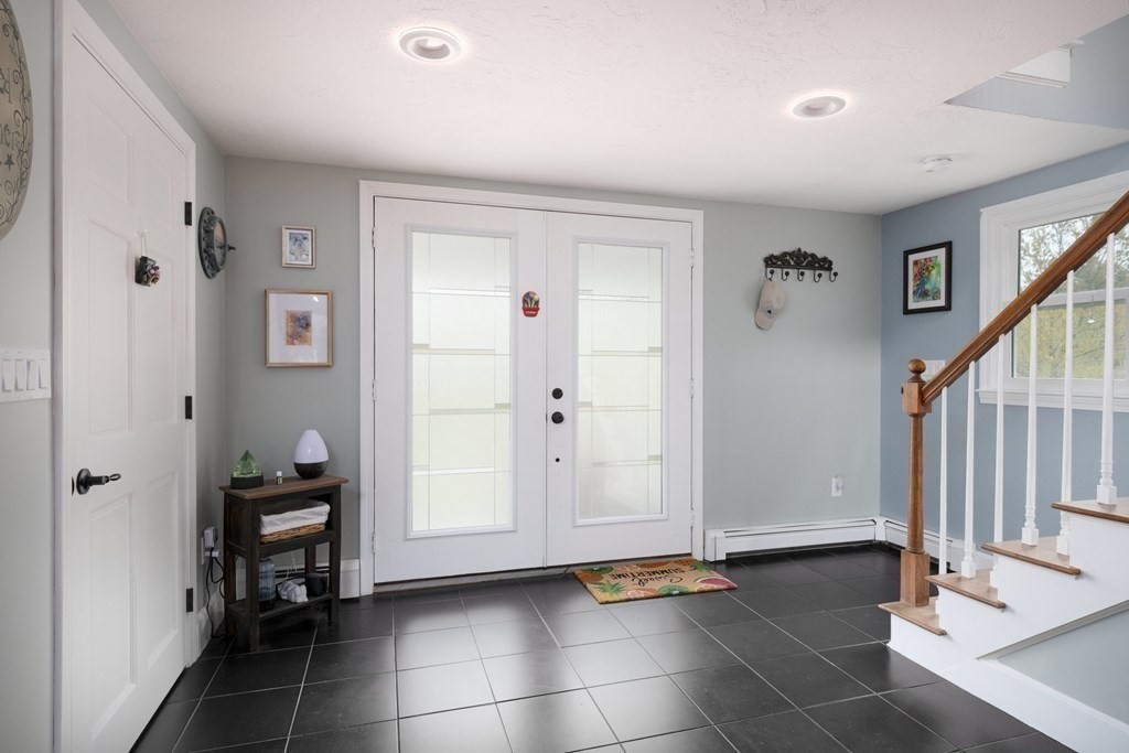 382 Chicopee Row Groton, MA 01450 - Photo 5 of 42