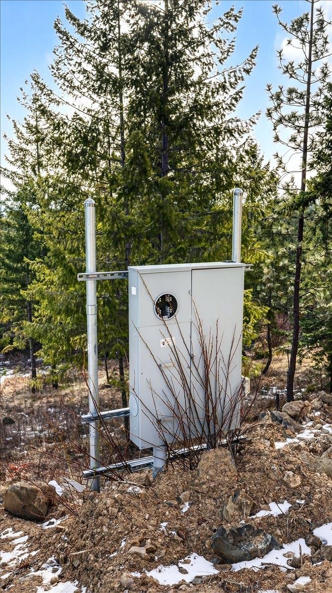 4467 F Williamson Road Clayton, WA 99110 - Photo 11 of 50