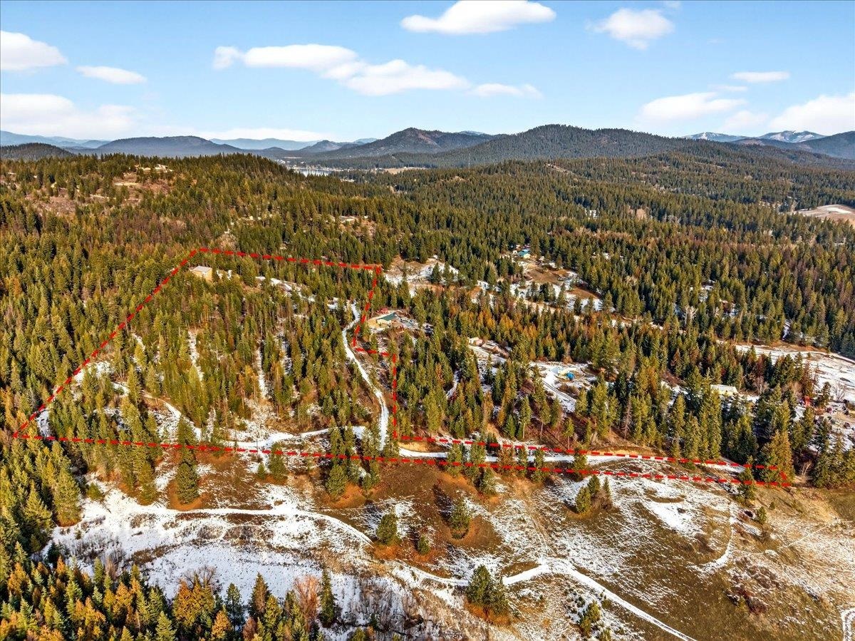 4467 F Williamson Road Clayton, WA 99110 - Photo 5 of 50