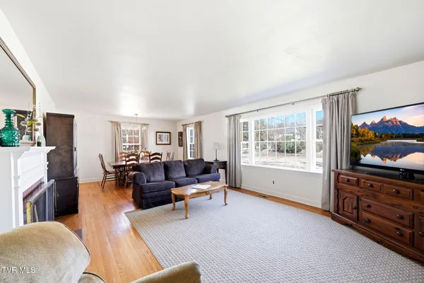 $199,900 | 213 Manville Road, Gate City, VA 24251