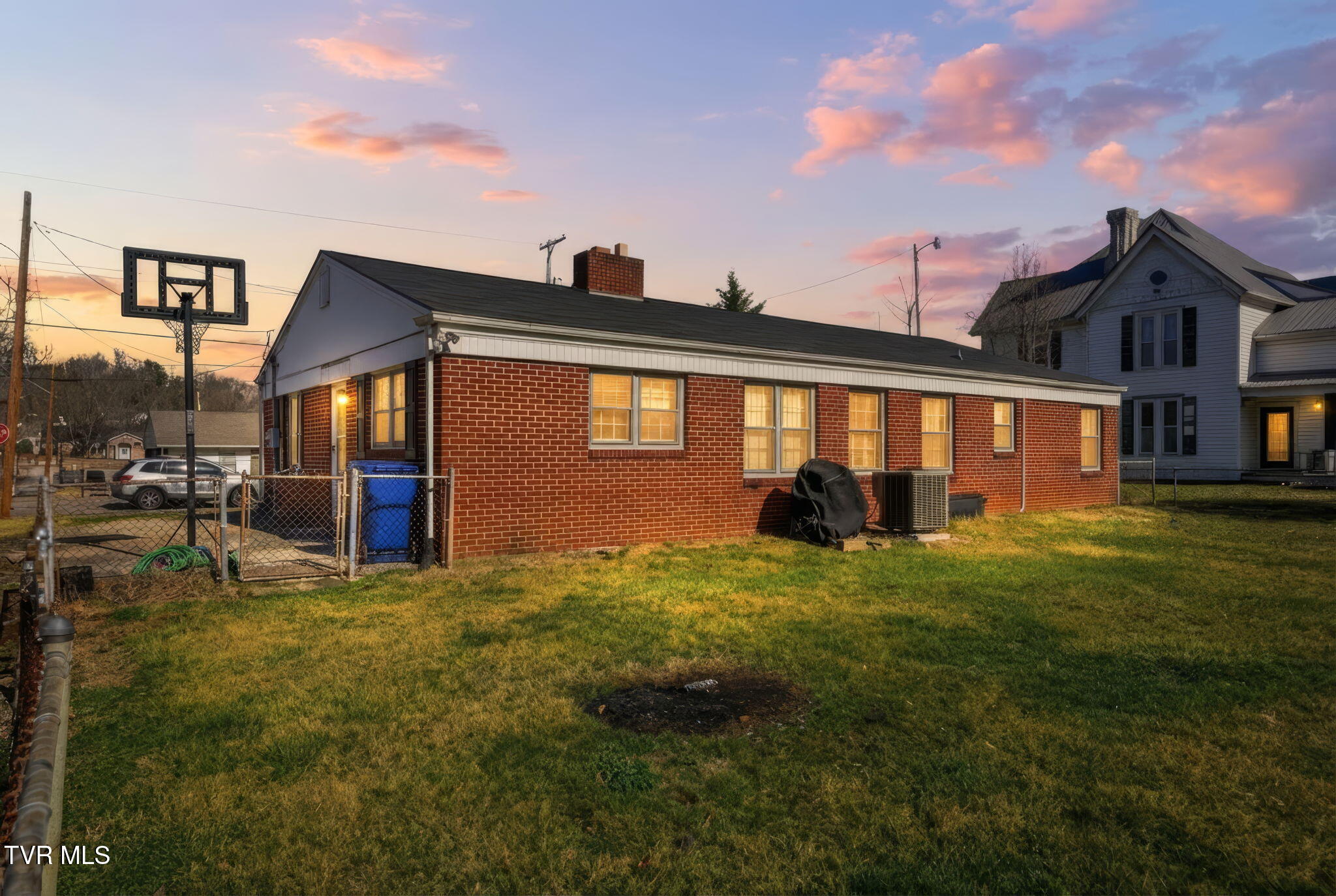 213 Manville Road Gate City, VA 24251 - Photo 3 of 47 45-web-or-mls-034_DSC05935_twilight_1ad4