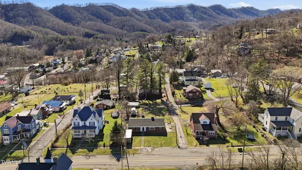 $199,900 | 213 Manville Road, Gate City, VA 24251