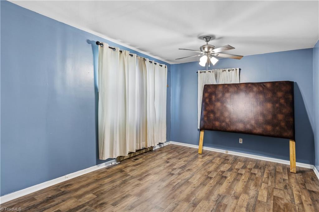 819 Mobile Street High Point, NC 27260 - Photo 11 of 21