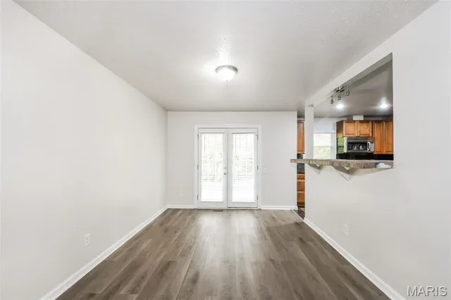 $2,640 | 1638 Preston Park Lane, St. Louis, MO 63146