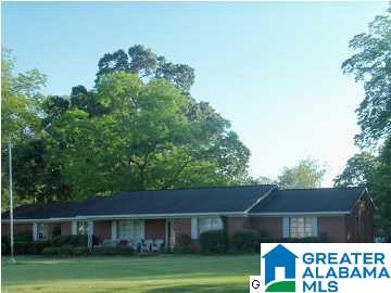 303 10th Street Clanton, AL 35045 - Photo 1 of 29