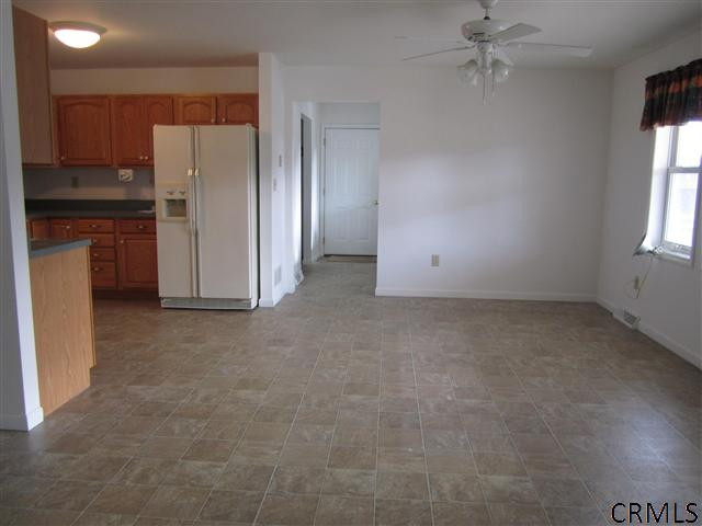 552 South Albany Road Bethlehem, NY 12158 - Photo 4 of 11 Photo 4