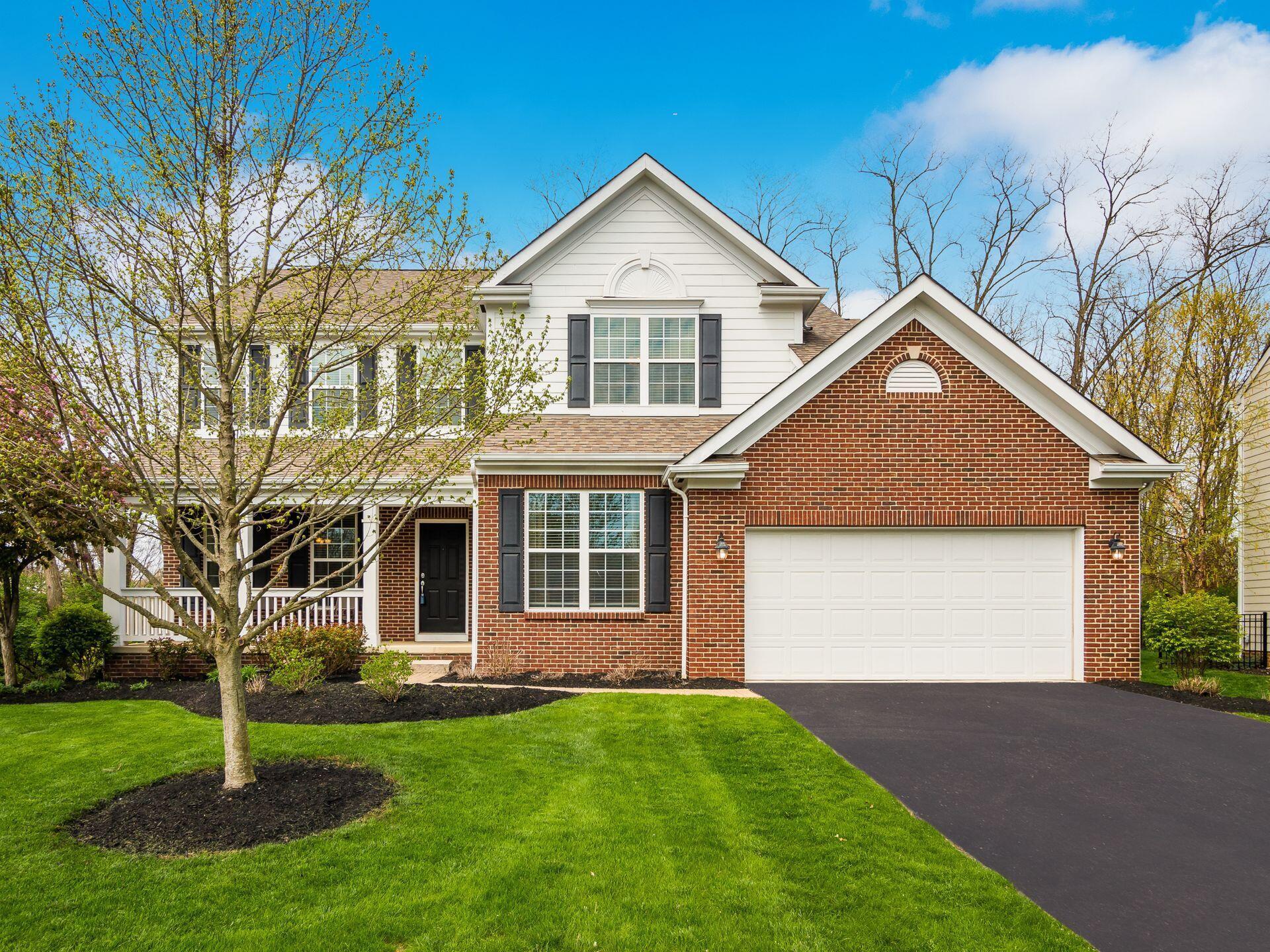 298 Halverston Road Powell, OH 43065 - Photo 2 of 44 Front