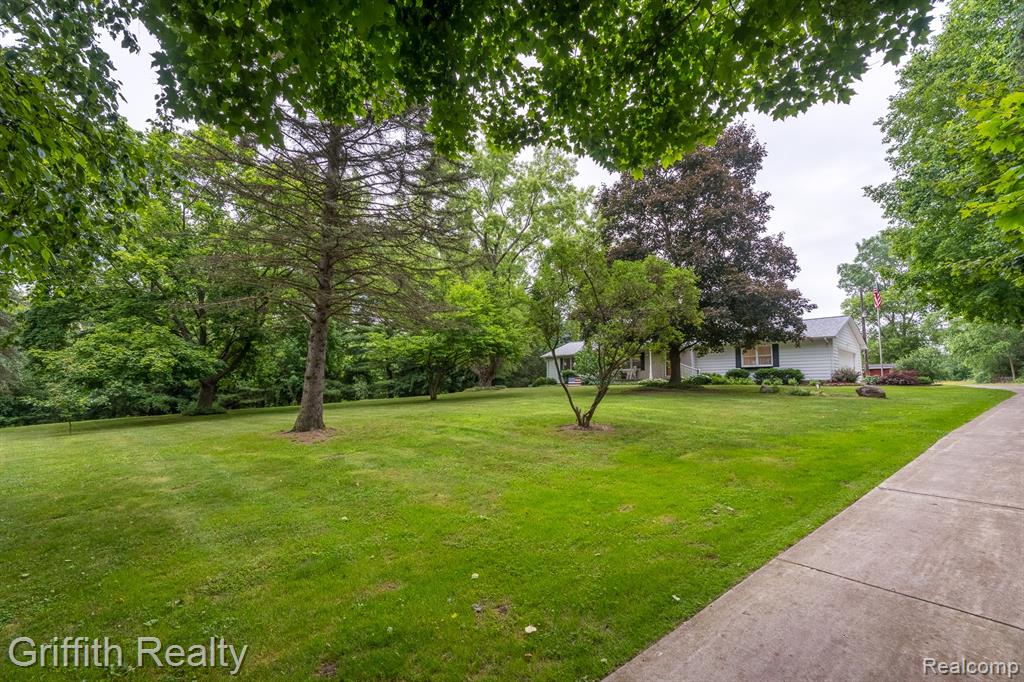 6120 Denton Hill Road Fenton, MI 48430 - Photo 44 of 59 Gallery Image 44