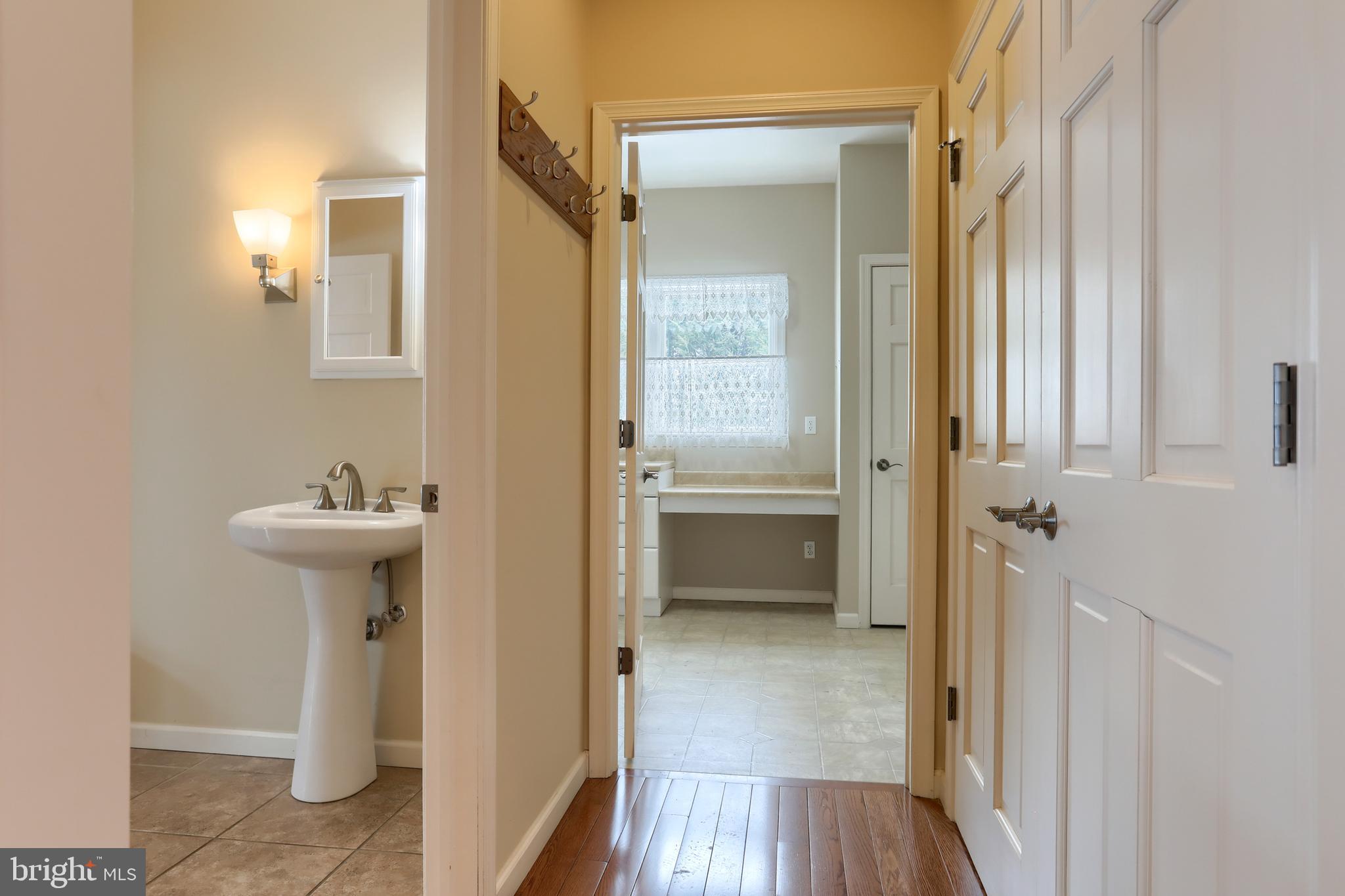 116 Mine Road Lebanon, PA 17042 - Photo 17 of 42 Powder Room