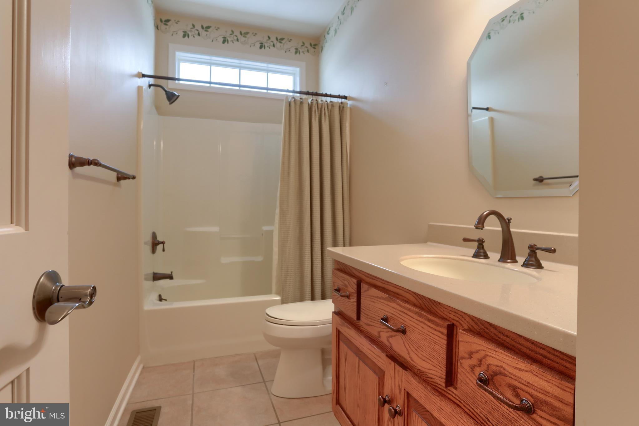116 Mine Road Lebanon, PA 17042 - Photo 30 of 42 Full Bath