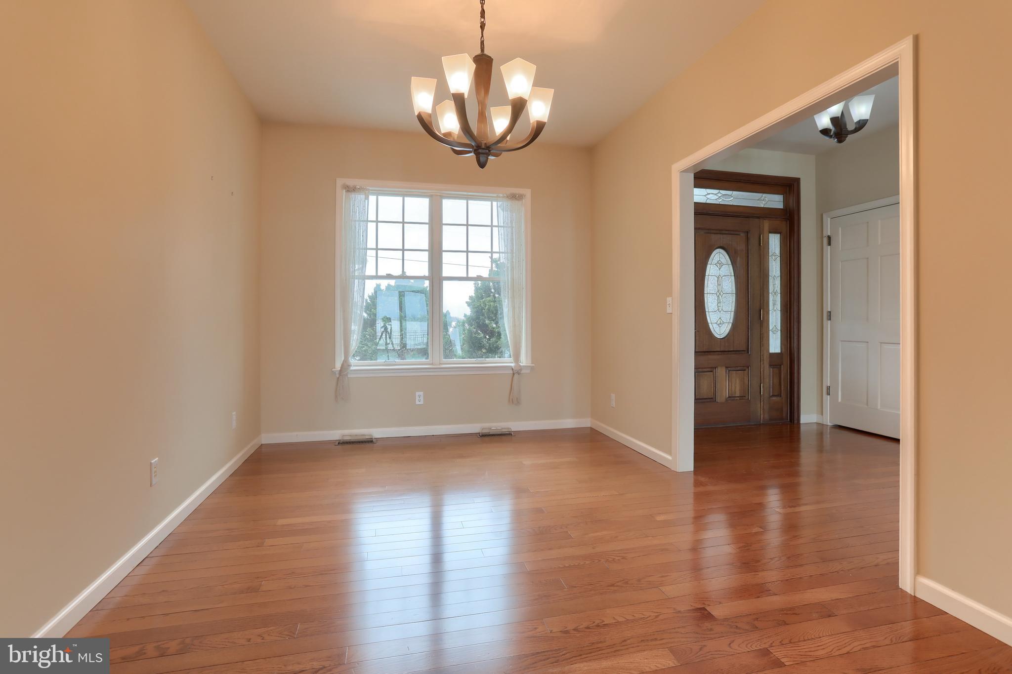 116 Mine Road Lebanon, PA 17042 - Photo 3 of 42 Dining Area