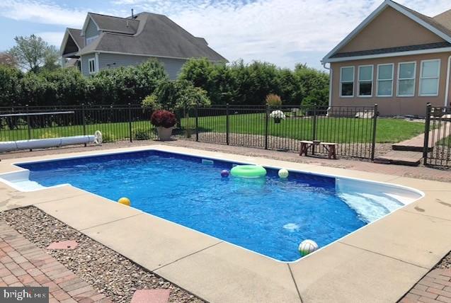 116 Mine Road Lebanon, PA 17042 - Photo 39 of 42 Pool Area
