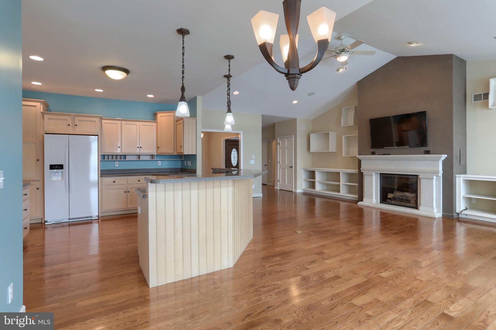 116 Mine Road Lebanon, PA 17042 - Photo 10 of 42 Great Room/Kitchen