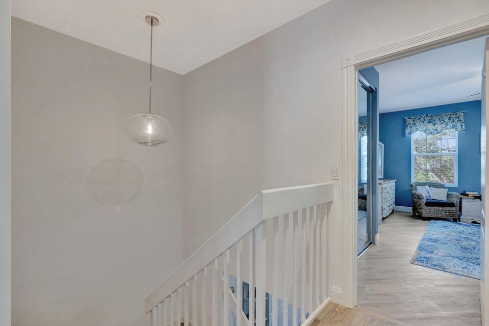 180 Freeport Drive Jupiter, FL 33458 - Photo 27 of 58 20220808160222697933000000-o