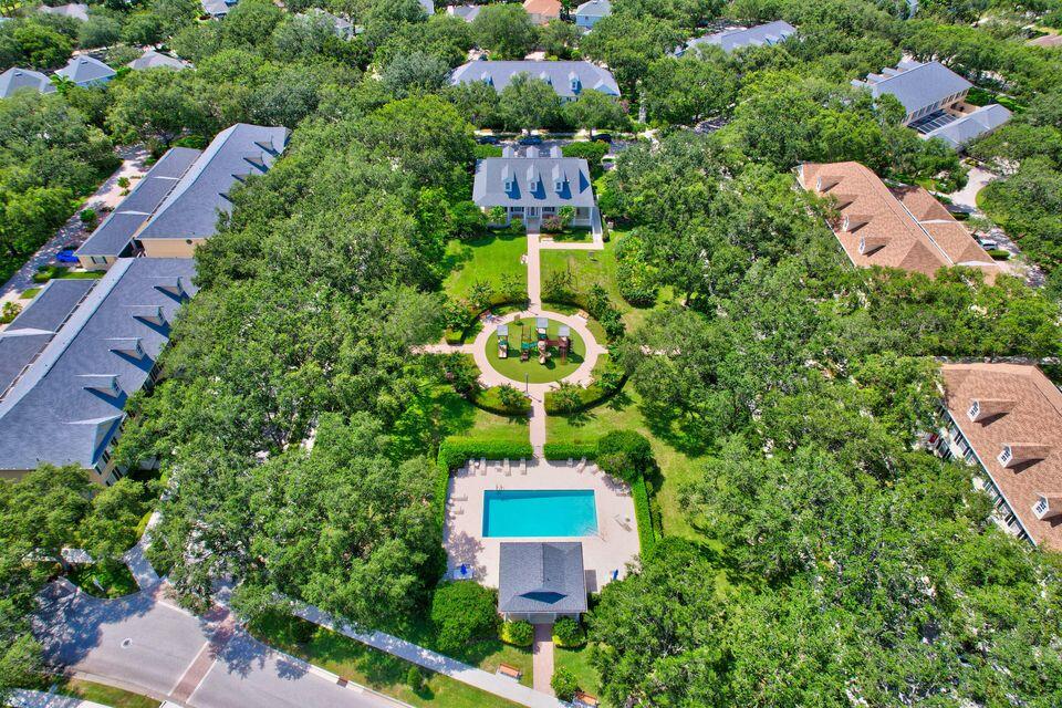 180 Freeport Drive Jupiter, FL 33458 - Photo 3 of 58 20220808160138801439000000-o