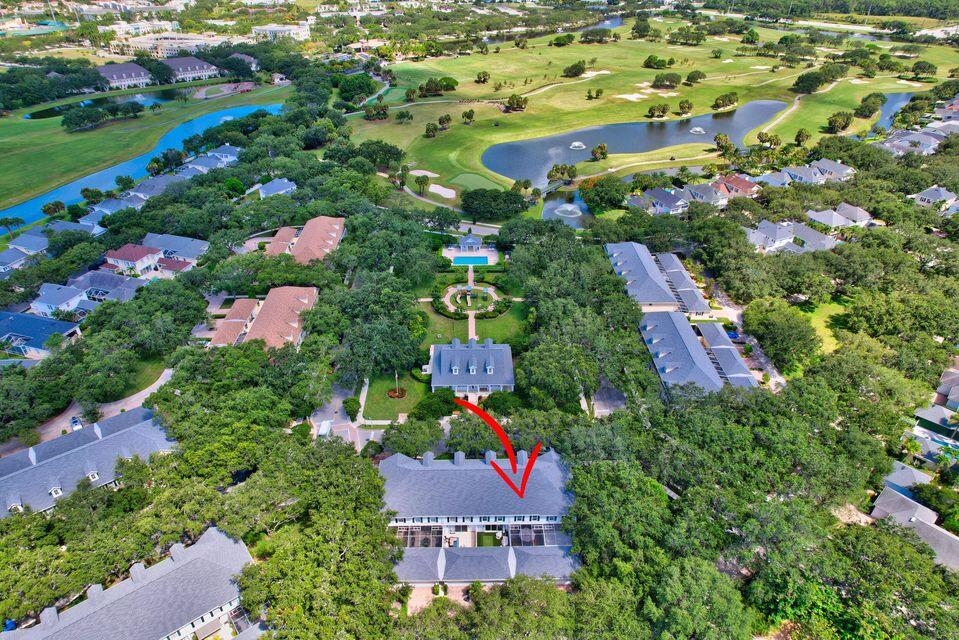 180 Freeport Drive Jupiter, FL 33458 - Photo 54 of 58 an aerial view of residential houses with outdoor space and street view