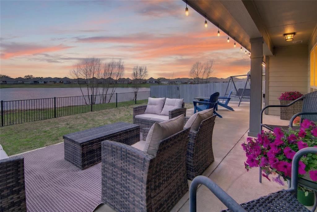 3929 Bravo Ranch Road Waco, TX 76705 - Photo 24 of 30