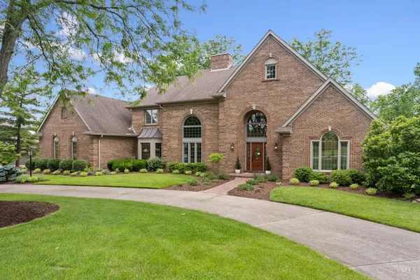 $1,285,000 | 251 Sunny Acres Drive, Cincinnati, OH 45255