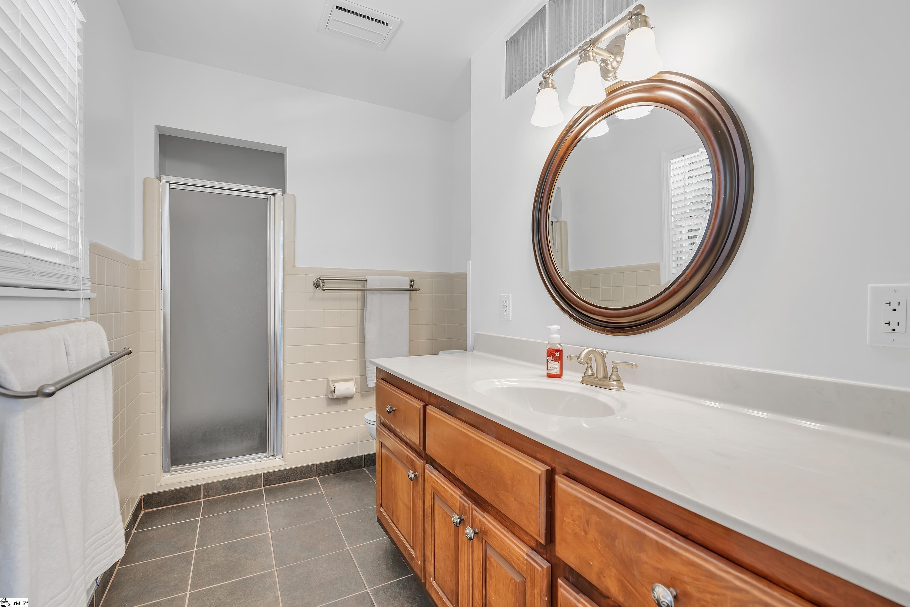 8 Rockmont Road Greenville, SC 29615 - Photo 16 of 34 Gallery Image 16