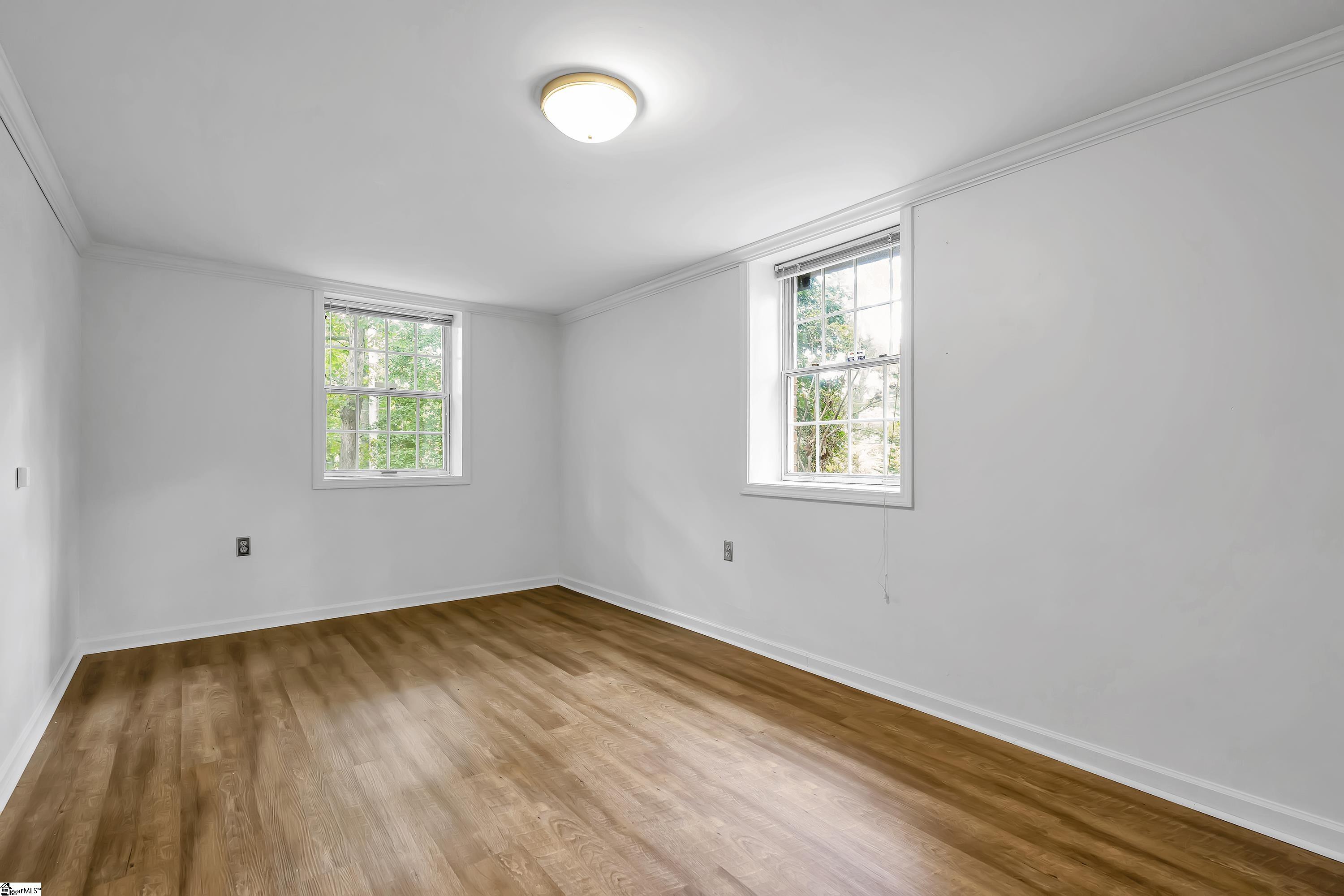 8 Rockmont Road Greenville, SC 29615 - Photo 24 of 34 Gallery Image 24