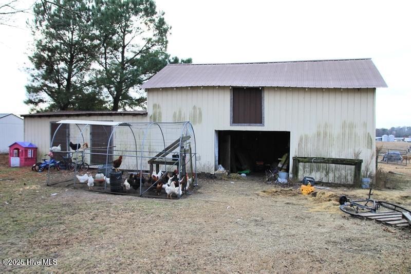 705 Lake Artesia Road Turkey, NC 28393 - Photo 25 of 26 Barn with Chicken Coop