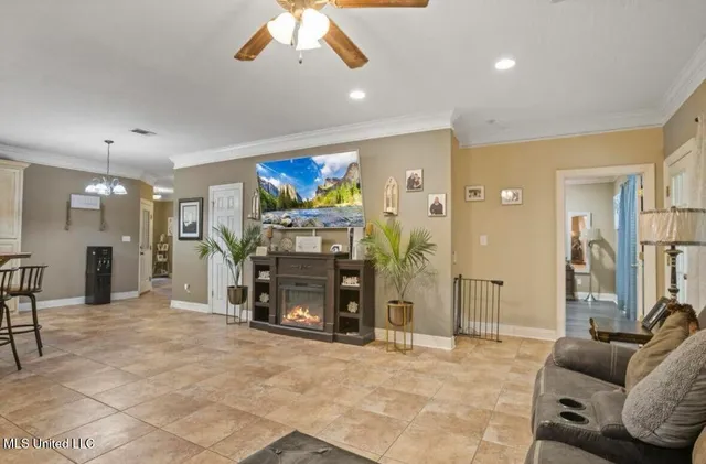 $274,990 | 77 Canal Drive, Hattiesburg, MS 39402