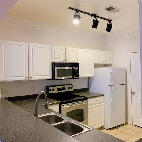 $1,500 | 5201 Westchester Ridge Northeast, Atlanta, GA 30329