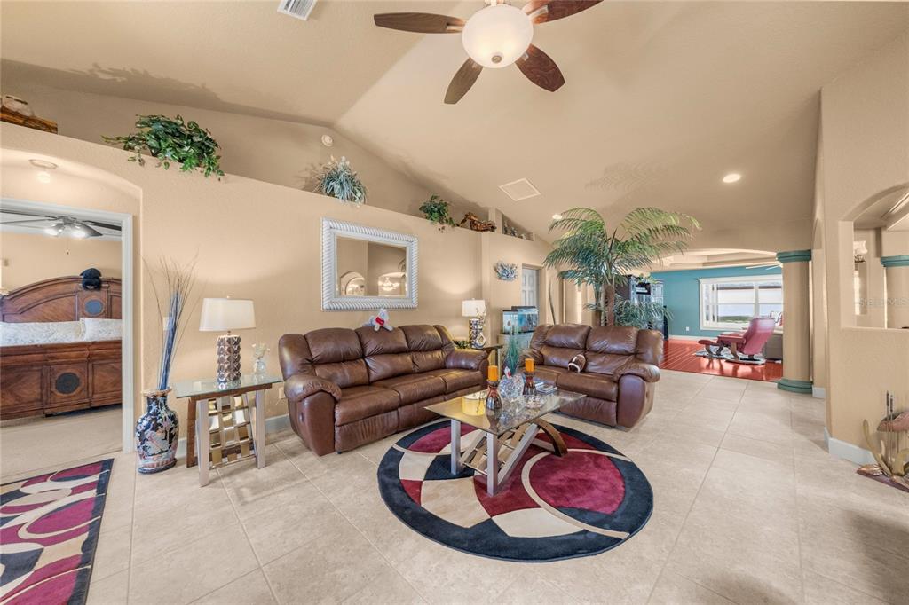 5285 Southwest 103rd Loop Ocala, FL 34476 - Photo 14 of 46