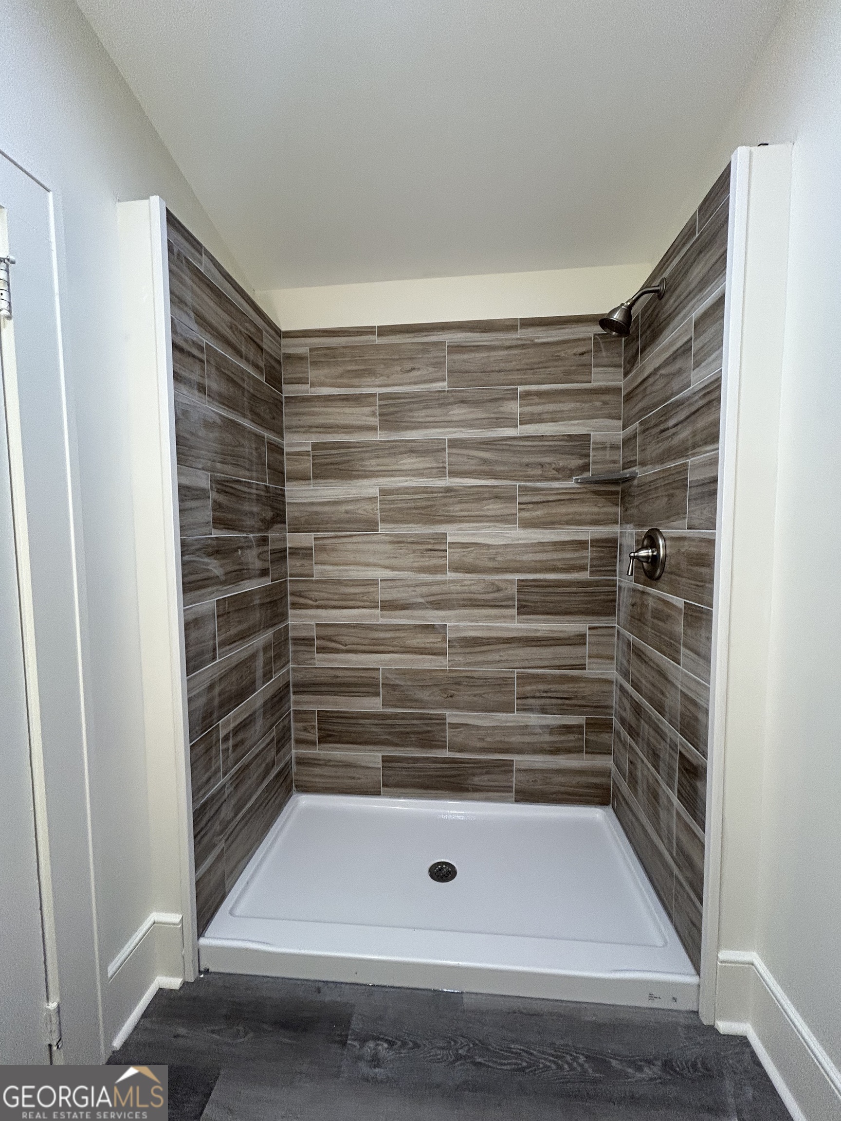 316 Watson Street Jackson, GA 30233 - Photo 10 of 19