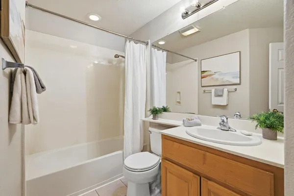 $999,999 | 599 Marble Arch Avenue, San Jose, CA 95136