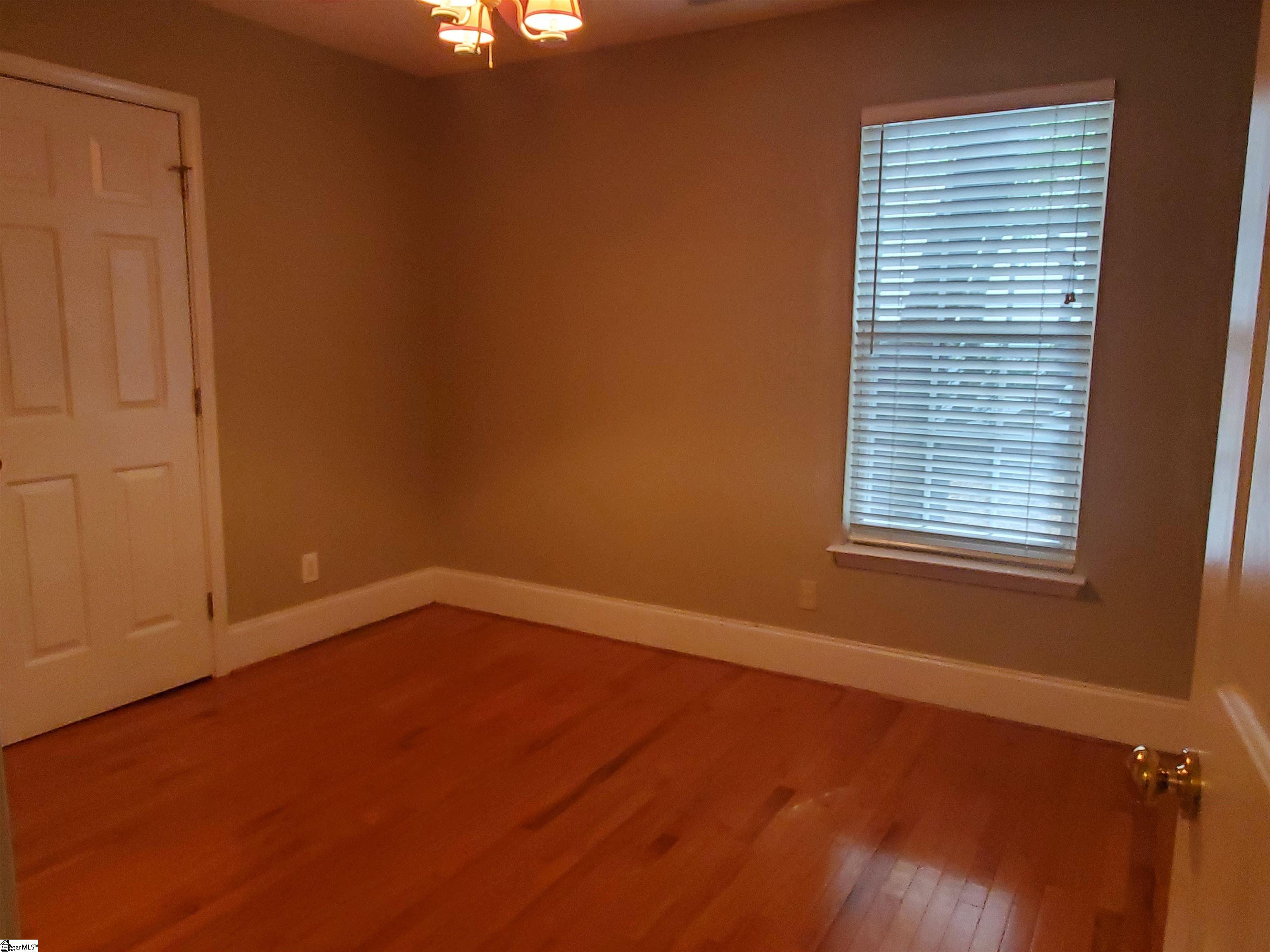 4 Colleton Court Simpsonville, SC 29681 - Photo 13 of 23