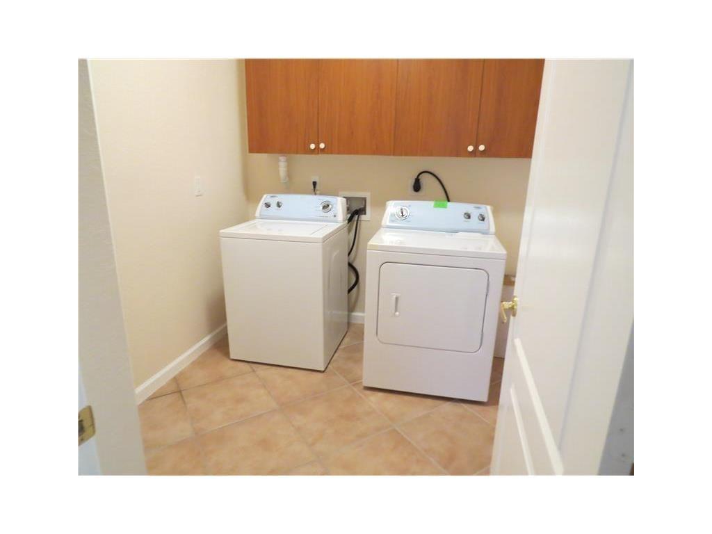6008 Spring Lake Terrace Fort Pierce, FL 34951 - Photo 33 of 33 a utility room with dryer and washer
