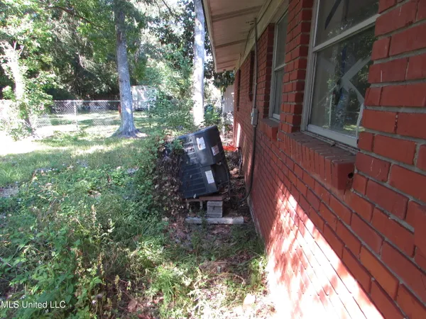$130,000 | 731 Carter Drive, Gulfport, MS 39507