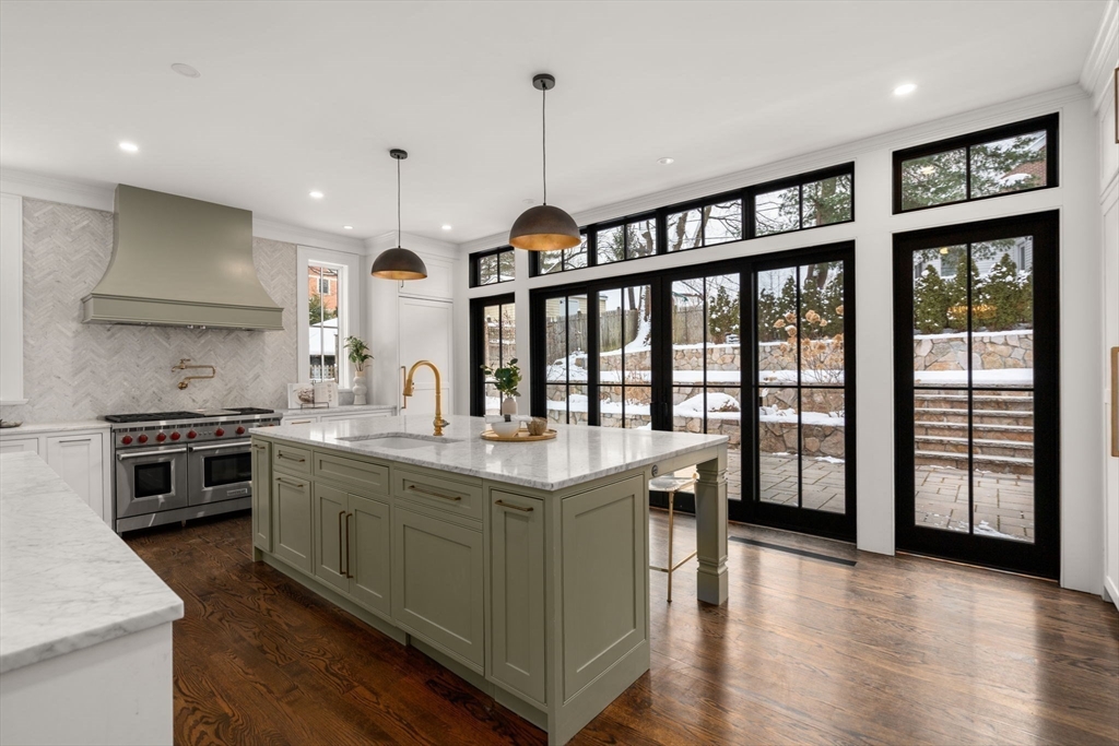 20 Rice Street Newton, MA 02459 - Photo 15 of 36