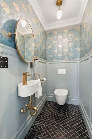 $2,795,000 | 20 Rice Street, Newton, MA 02459