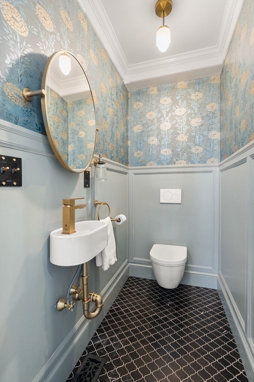 20 Rice Street Newton, MA 02459 - Photo 18 of 36