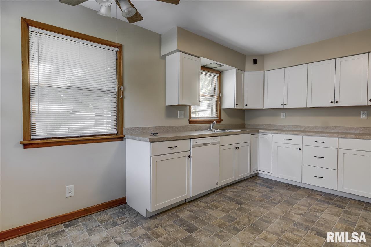 2916 South State Street Springfield, IL 62704 - Photo 8 of 23