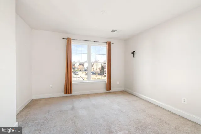 $949,900 | 9084 Acadia Park Drive, Bristow, VA 20136