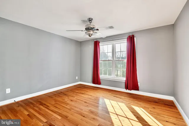 $949,900 | 9084 Acadia Park Drive, Bristow, VA 20136