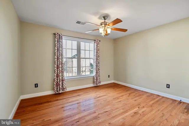 $949,900 | 9084 Acadia Park Drive, Bristow, VA 20136