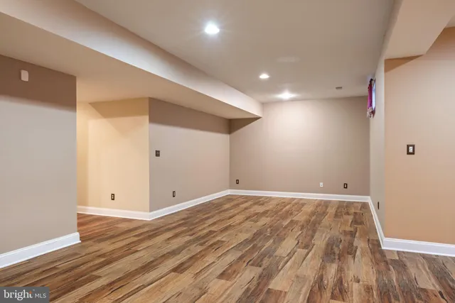 $949,900 | 9084 Acadia Park Drive, Bristow, VA 20136