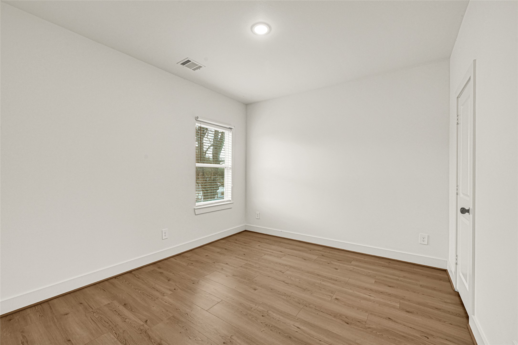 1405 East 33rd Street, Unit A Houston, TX 77022 - Photo 26 of 28